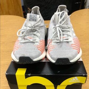 Adidas Pulseboost hd womens sz 7
